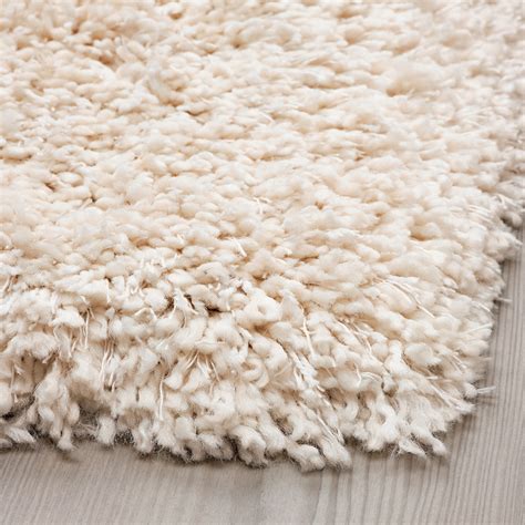 ikea white shag rug.